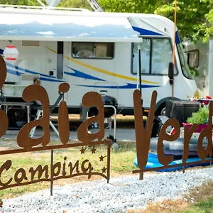 https://camping-baia-verde.it-lombardy.com