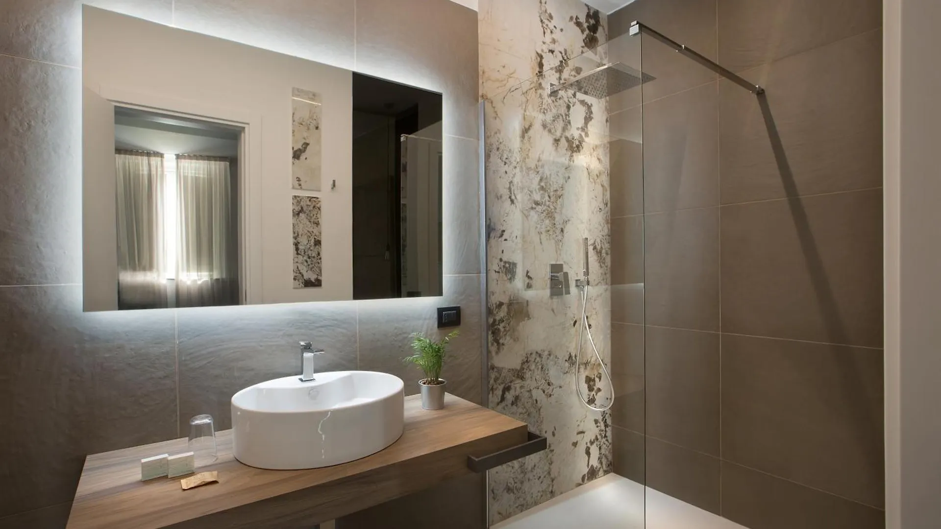 Hotel Diamond Napoli